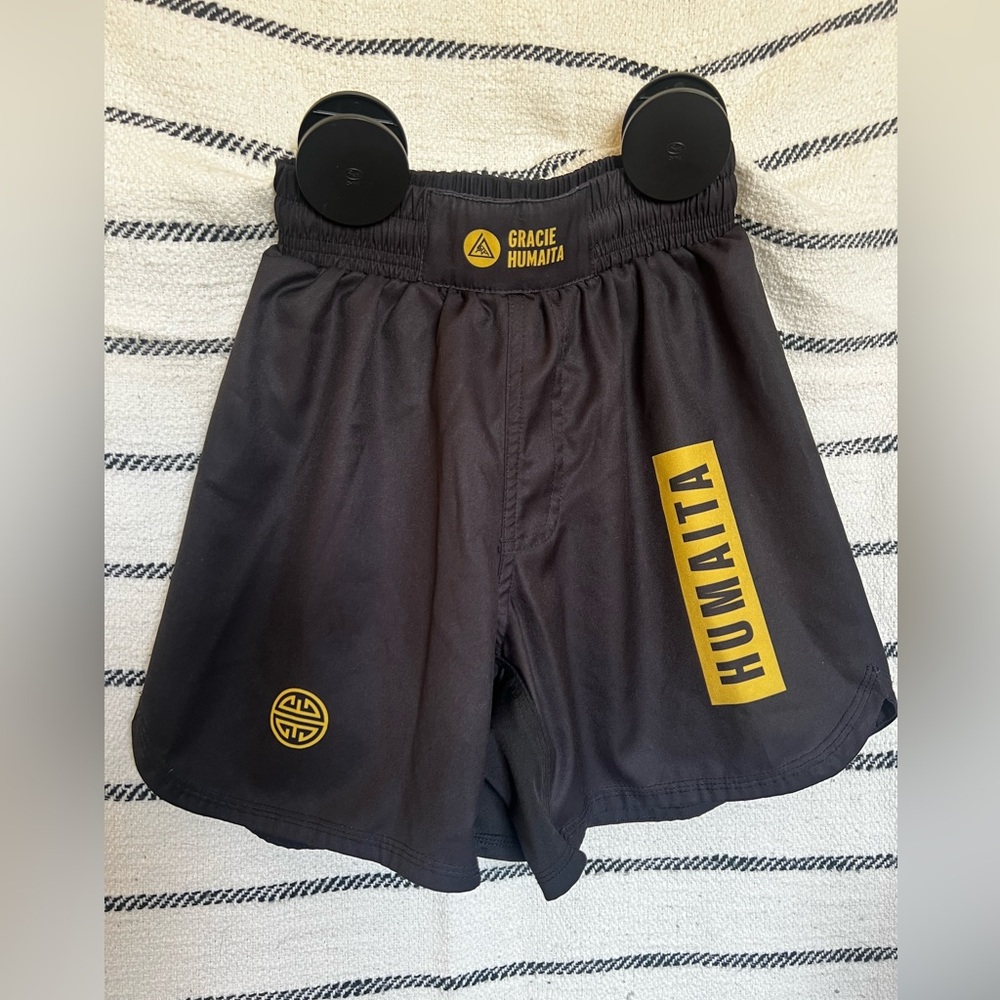 EUC Gracie Humaita jujitsu sparring shorts-kids 10